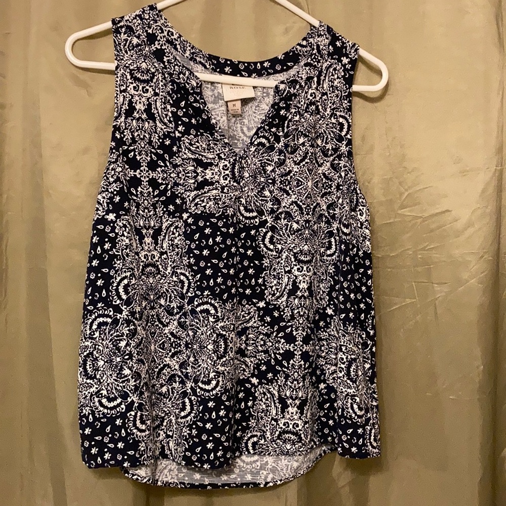 Ladies sleeveless top